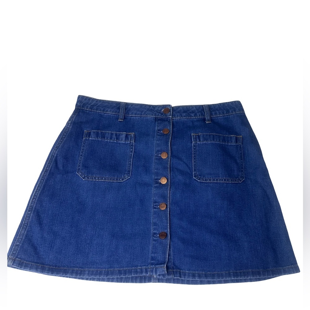 GAP Denim Mini Skirt | Size 32 | Button-Front | 17” Length